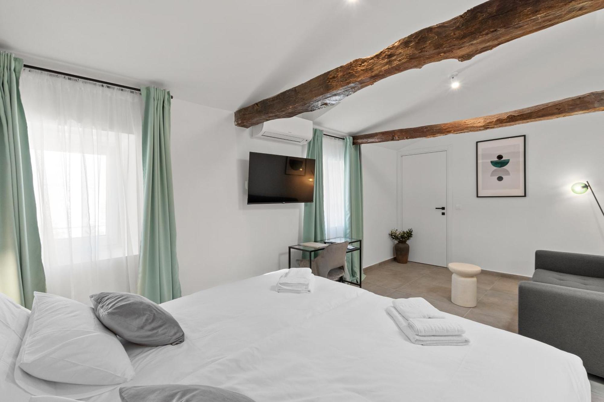 Konoba Most Rooms Бузет Екстериор снимка
