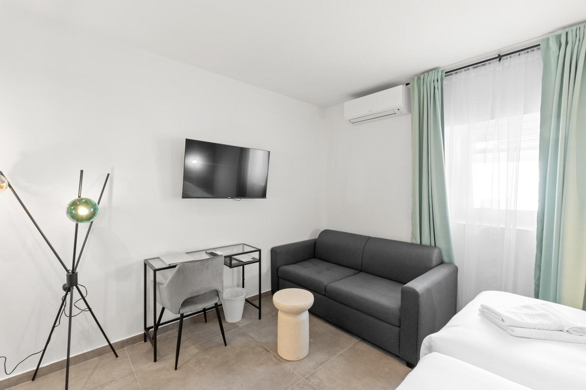 Konoba Most Rooms Бузет Екстериор снимка
