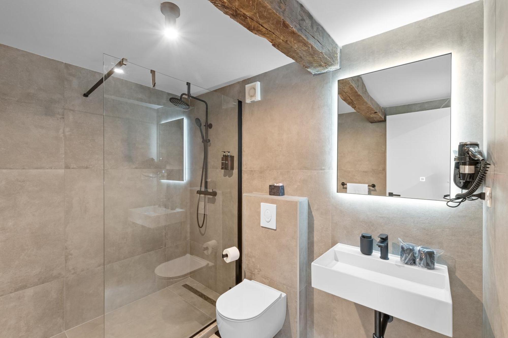Konoba Most Rooms Бузет Екстериор снимка